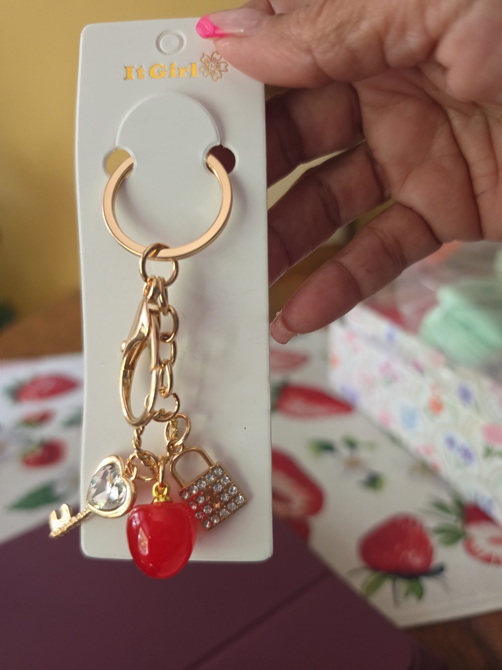 ๐ Cute Apple, Key & Lock Charm Keychain | Gold-Tone Bag Charm | - Picture 2 of 3